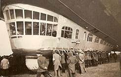 http://upload.wikimedia.org/wikipedia/commons/thumb/b/b2/ZeppelinLZ127b.jpg/220px-ZeppelinLZ127b.jpg